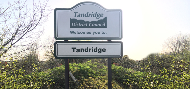 Tandridge Shop Signs